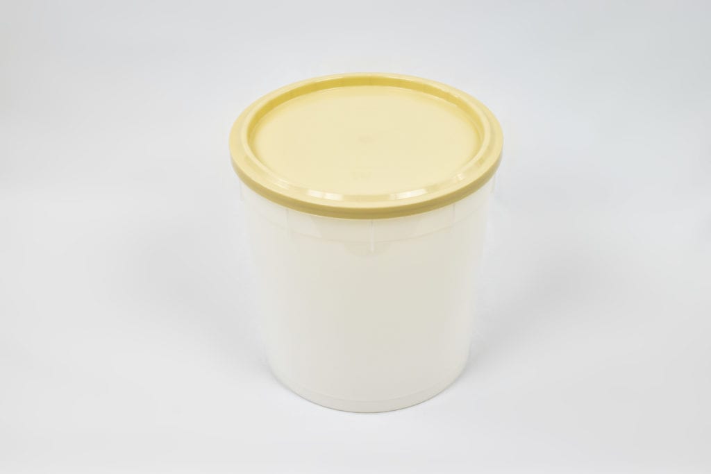 Plastic Pail - 2.5 Gallon Life Latch NG PailM&M Industries - Ultimate Pail  & Packaging Solutions